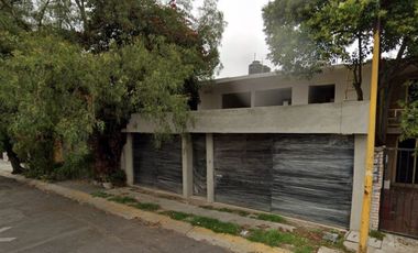 Casa en Fraccionamiento Las Alamedas,  Atizapan, Estado de México