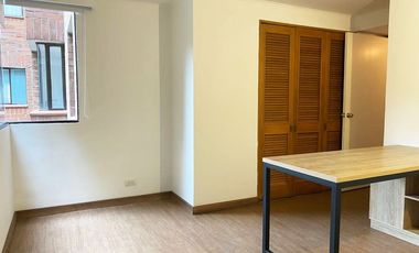 PR19135 Apartamento en arriendo en el sector Altos de las Palmas