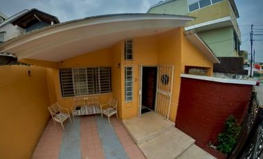 EN VENTA CASA EN LA ALBORADA