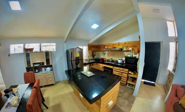 EN VENTA CASA EN LA ALBORADA