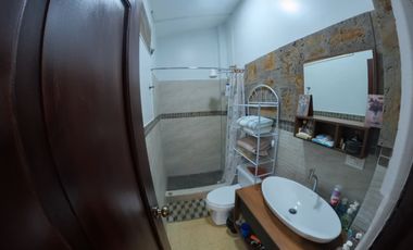 EN VENTA CASA EN LA ALBORADA