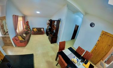 EN VENTA CASA EN LA ALBORADA
