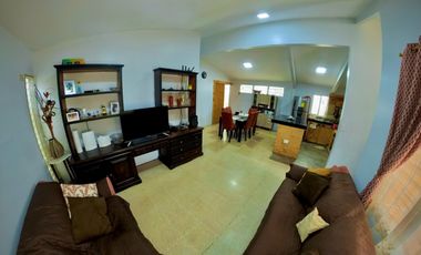 EN VENTA CASA EN LA ALBORADA