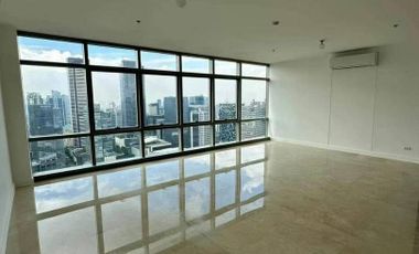 🌇 Stunning Views Await! Brand New 3BR Condo with 2 Parking Slots at West Gallery Place. Own it Now! 🚗🌟