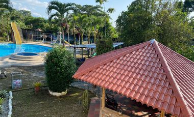 Hostería de venta,   ubicada  en Archidona. En la Provincia de Napo.