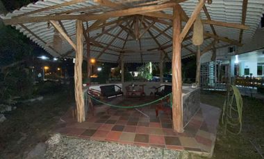 Hostería de venta,   ubicada  en Archidona. En la Provincia de Napo.