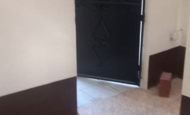 SUITE EN ALQUILER, SIN MUEBLES, CON O SIN GARAJE CERRADO EN URDESA  CENTRAL, QUAYAQUIL.