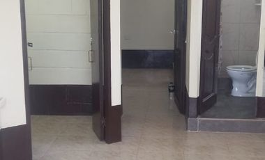 SUITE EN ALQUILER, SIN MUEBLES, CON O SIN GARAJE CERRADO EN URDESA  CENTRAL, QUAYAQUIL.