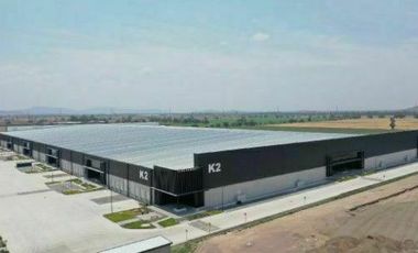 3,734m2 de Nave Industrial dentro de Parque, muy cerca del Aeropuerto internacional de Querétaro
