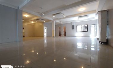 4 Storey Building in Makati For Sale