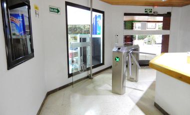 Edificio de Consultorios Médicos y Odontólogicos.