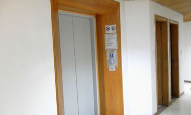 Edificio de Consultorios Médicos y Odontólogicos.