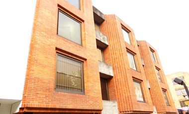 Edificio de Consultorios Médicos y Odontólogicos.