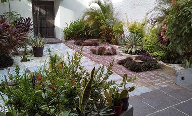 CASA EN COSTA AZUL RECIEN REMODELADA