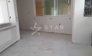 CASA EN COSTA AZUL RECIEN REMODELADA