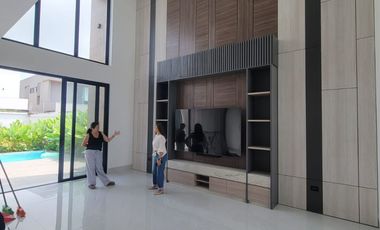En venta lujosa y moderna casa en Proyecto, Isla Mocolí, Samborondón