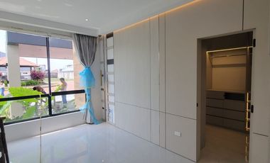 En venta lujosa y moderna casa en Proyecto, Isla Mocolí, Samborondón