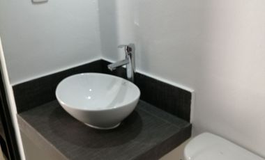 ESTUDIOS AMUEBLADOS EN RENTA CERCA DE LA T1 JESUS CARRANZA