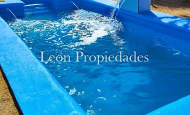 León Propiedades vende casa en condominio, sector lo Águila, Curacavi.