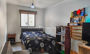 León Propiedades vende casa en condominio, sector lo Águila, Curacavi.