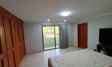 Las Cañadas Hermosa Casa en Venta a Campo de Golf en Coto Privado
