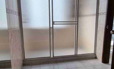 VENDO APTO  5 habítaciones Duplex  135 mts coaviconza  bucaramanga