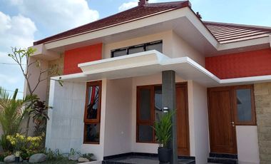 Rumah Baru dan Strategis di Nusupan dekat Jalan Kabupaten