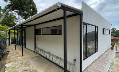 VENTA CASA CAMPESTRE EN FUSAGASUGÁ HERMOSA PARA ESTRENAR
