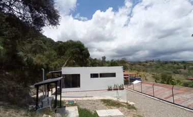 VENTA CASA CAMPESTRE EN FUSAGASUGÁ HERMOSA PARA ESTRENAR