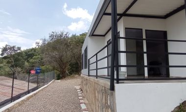 VENTA CASA CAMPESTRE EN FUSAGASUGÁ HERMOSA PARA ESTRENAR