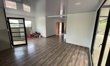 VENTA CASA CAMPESTRE EN FUSAGASUGÁ HERMOSA PARA ESTRENAR