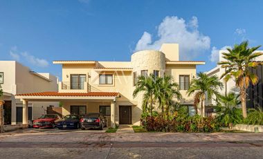 Casa amueblada en Venta, Lagos del Sol Residencial, Cancún Quintana Roo.