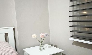 Sewa Apartemen Podomoro Golf View 2BR Dekat Stasiun LRT Harjamukti