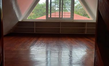 3 Storey House and Lot with Attic Near The Mansion and Mines View