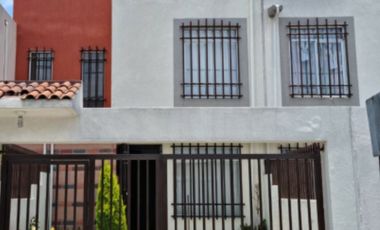 Casa en VENTA a unos pasos de la Federación Mexicana de Fútbol en Toluca