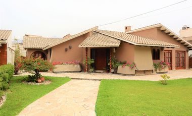 VENTA DE CASA EN LA MOLINA VIEJA