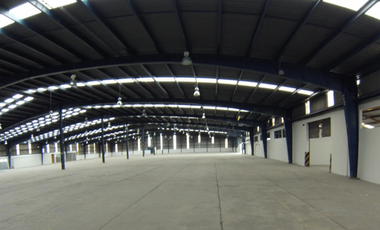 Naves Industriales en renta en Saltillo, Saltillo - Estacionamiento
