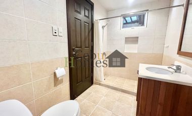 5 Bedroom House in Mandaue Subdivision for Rent