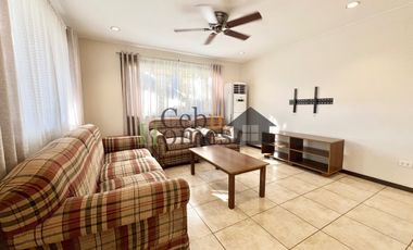 5 Bedroom House in Mandaue Subdivision for Rent