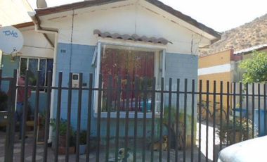 SE VENDE CASA DE 1 PISO EN EXCELENTE SECTOR