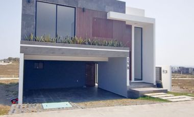 Casa  en Venta en Veracruz en  el Residencial Punta Tiburón (3 Recamaras) con acabados de lujo ,totalmente climatizada