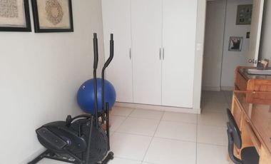 DEPARTAMENTO CON BUENA UBICACION EN SURCO FRENTE A PARQUE
