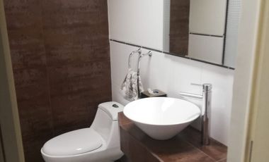 DEPARTAMENTO CON BUENA UBICACION EN SURCO FRENTE A PARQUE