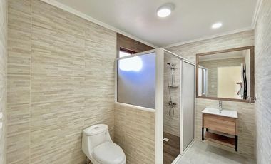 Se vende casa nueva de 300m2 en sitio de 5.000m2, Condominio Valle Tranquilo, Zapallar, Curicó