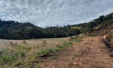 hacienda lechera ganadera de venta sector vía a soldados a 12 minutos de Cuenca