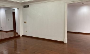Venta Casa Comercial-Residencial En Urdesa - Balsamos Sur por la botica Inglesa(J.Luna )