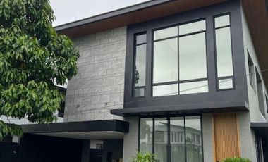 NEWLY BUILT MODERN HOUSE LOCATED IN VENARE, NUVALI 4BR 4T&B