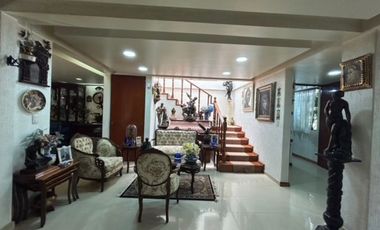 CASA EN VENTA 2 NIVELES EN FRACCIONAMIENTO COLINAS DEL BOSQUE TLALPAN