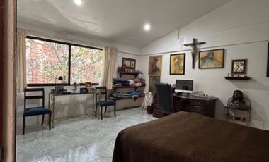 CASA EN VENTA 2 NIVELES EN FRACCIONAMIENTO COLINAS DEL BOSQUE TLALPAN