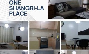 1BR Condo Unit for Sale in One Shangri-la Place,Mandaluyong City